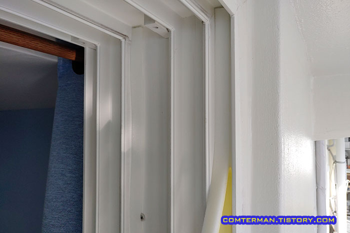 창틀 우레탄 문풍지 부착