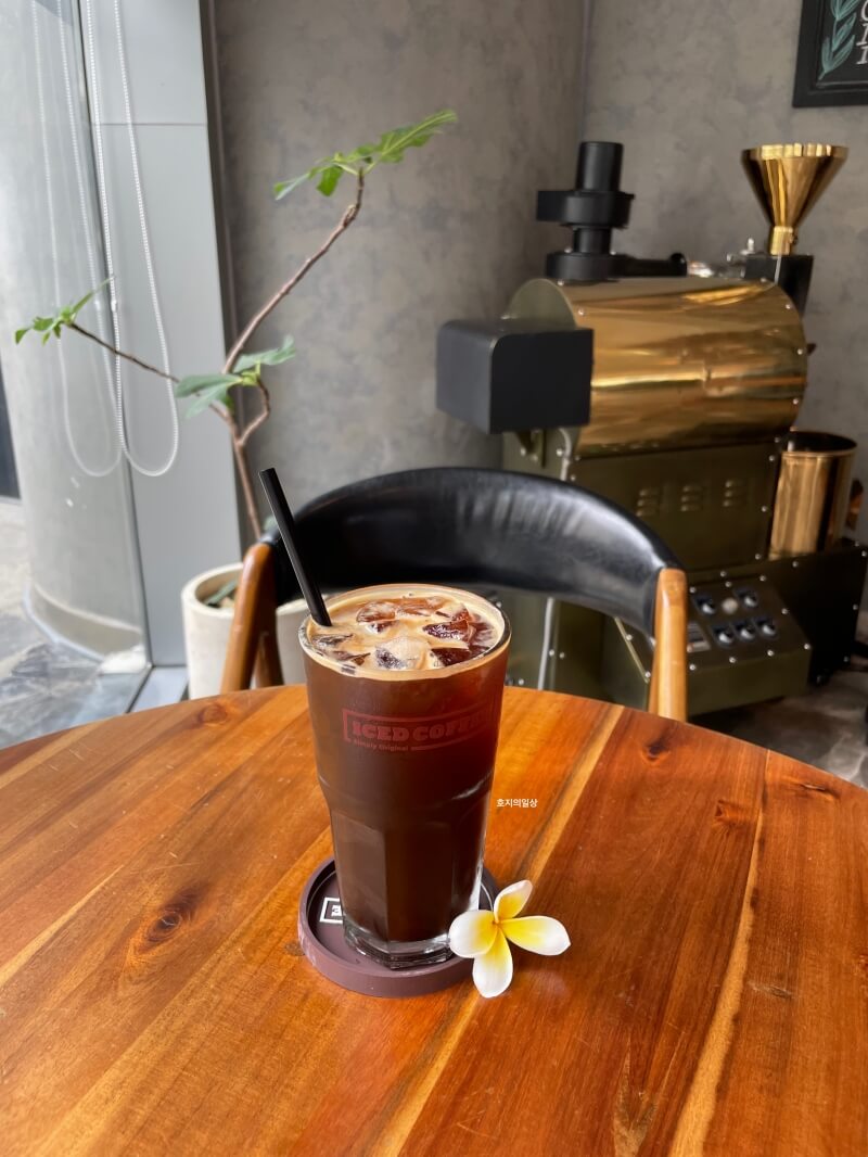 나트랑 카페 맛집 아이스드 커피 - 아이스 아메리카노