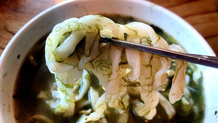 매생이닭칼국수-면발