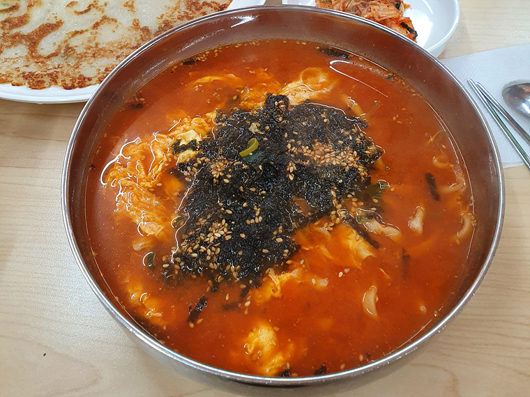 금이야-옥이야-장칼국수