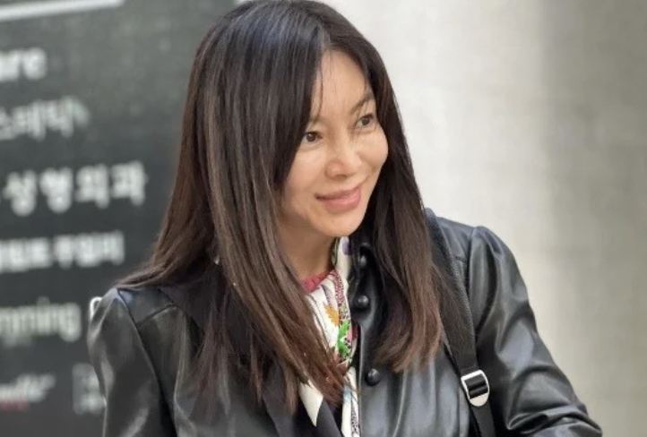 배우 황신혜