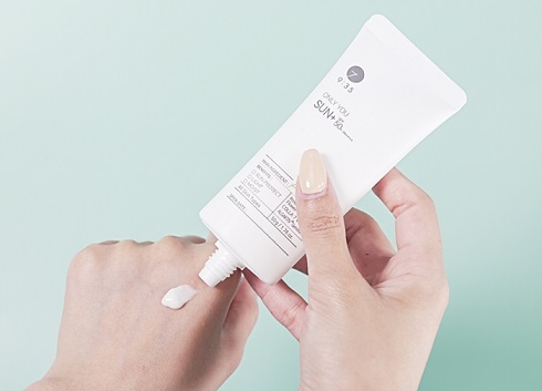 썬크림 추천 (백탁현상 피부트러블 1도없는) 935 온리유 썬플러스