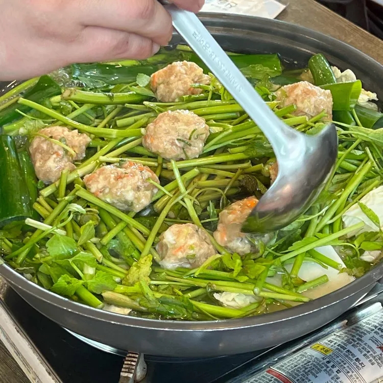 제주 협재 향토음식 '옹포별장가든'