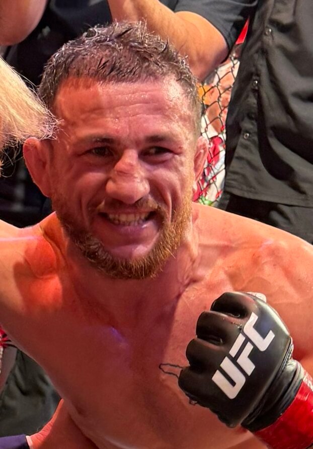 메랍 드발리쉬빌리, 얀과의 UFC 333 밴텀급 타이틀전에서 판정패
