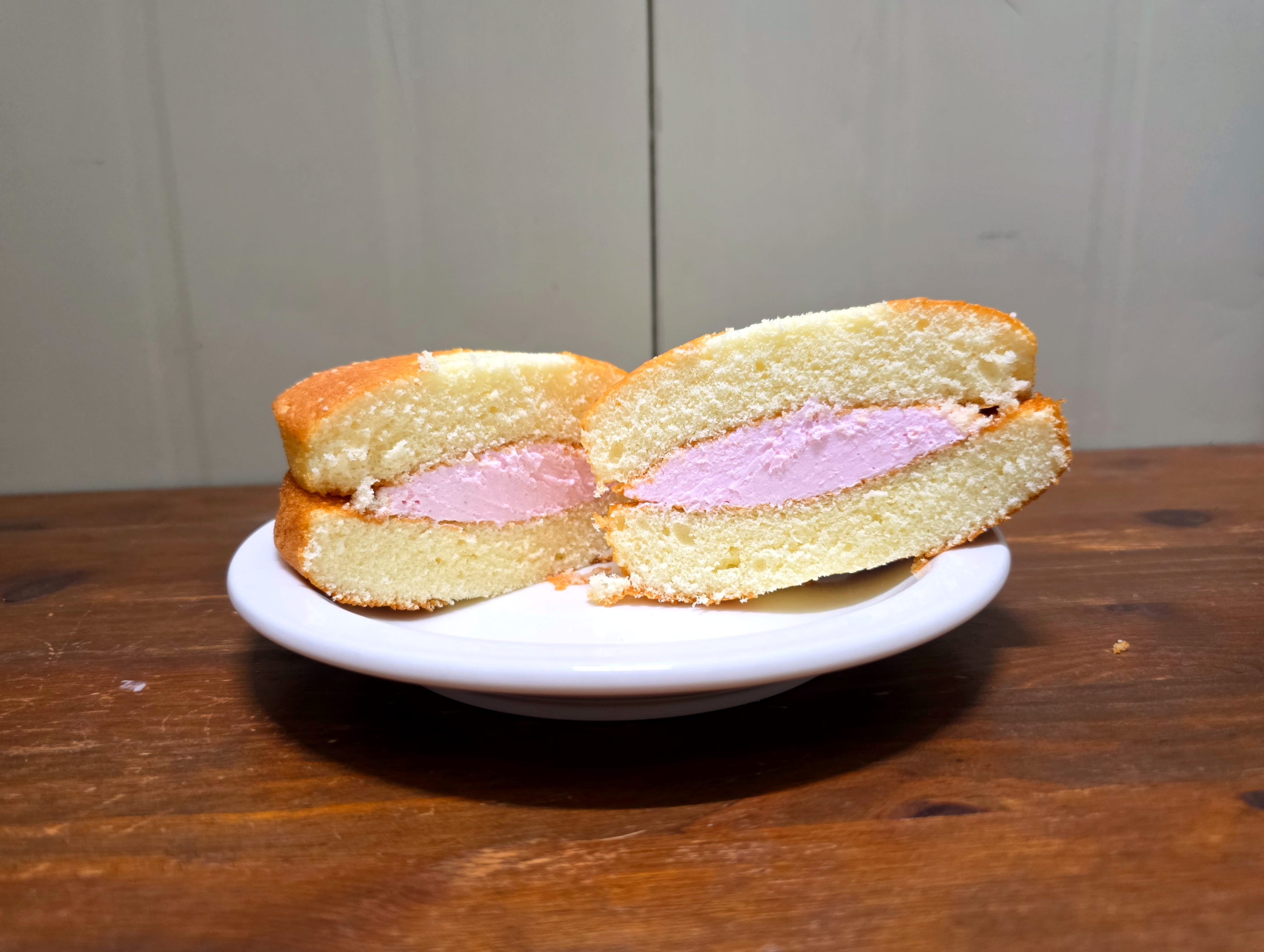 gs25혜자로운딸기카스테라