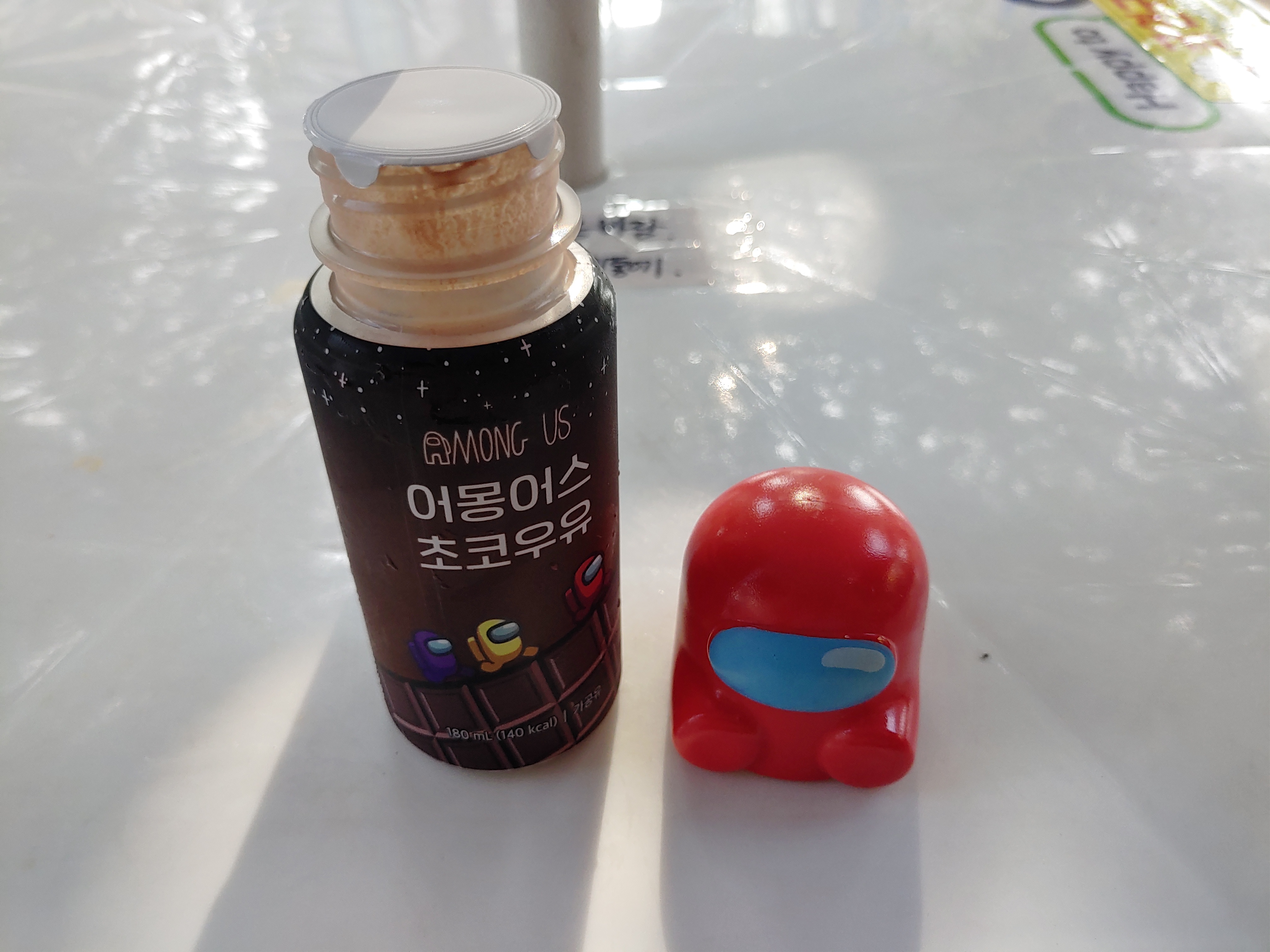 CU편의점 어몽어스 초코우유