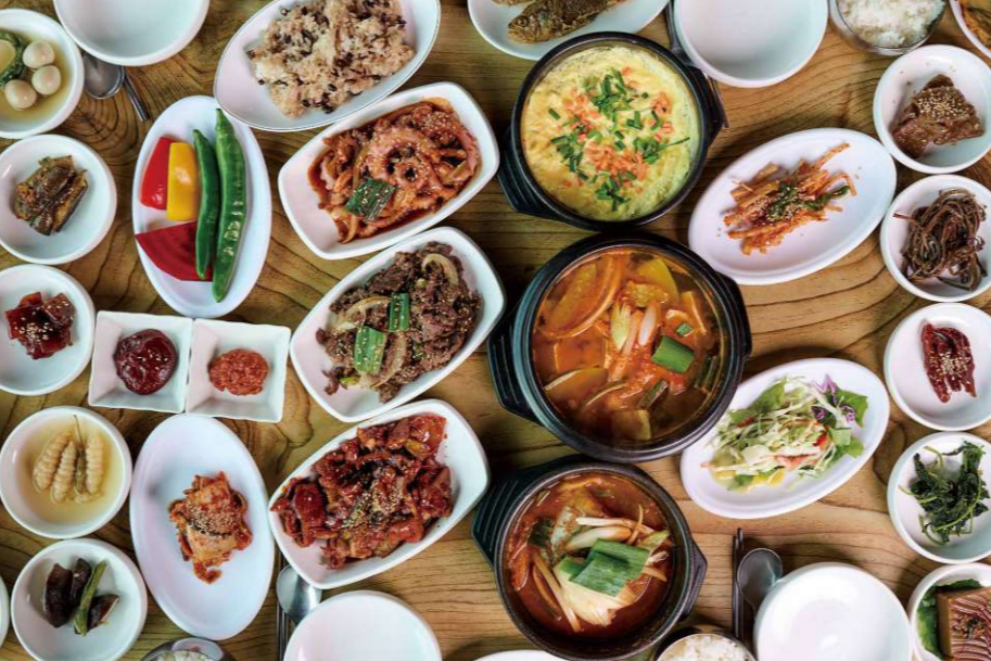 오랜 시간에 푹 익은 맛 "순창 한정식"