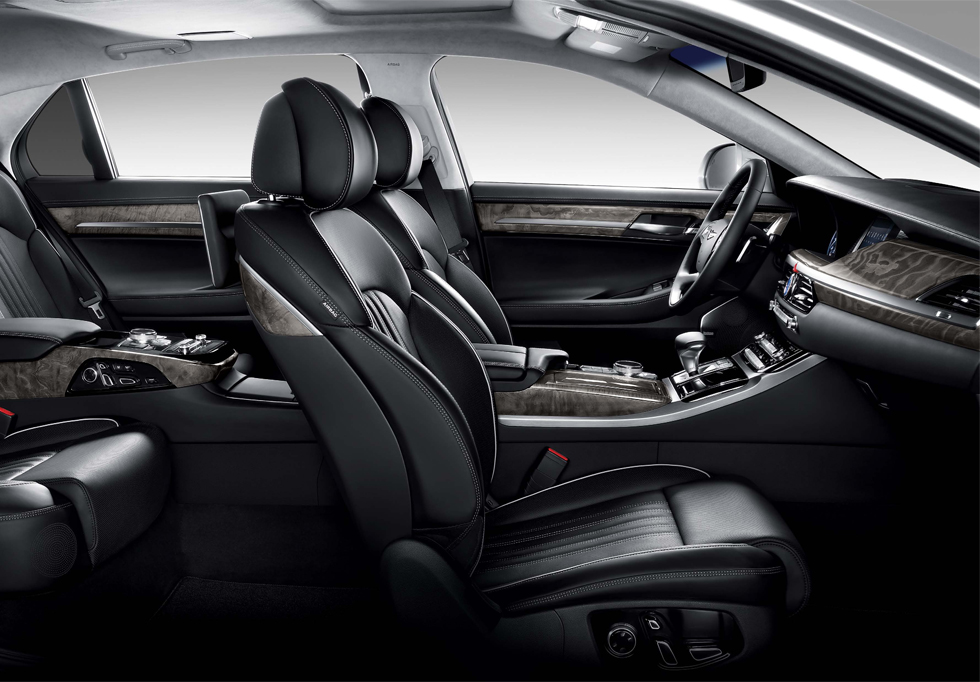 2019년형 제네시스 EQ900 1열 2열 시트 사진
