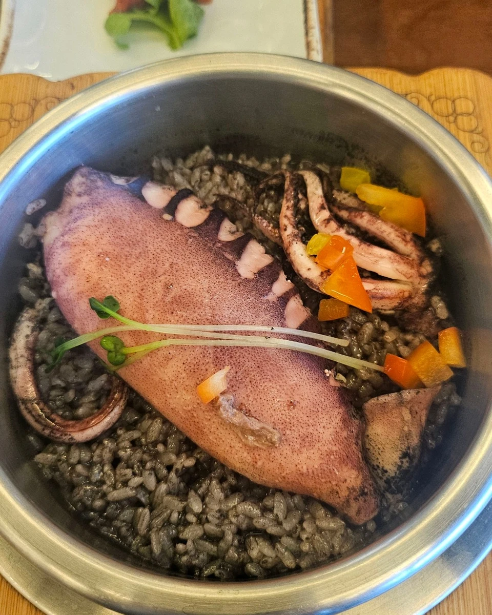 고선생 화덕생선구이 - 오징어 솥밥