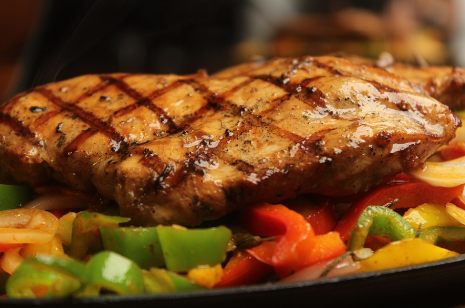 강황 닭가슴살 구이