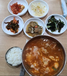 곰치국