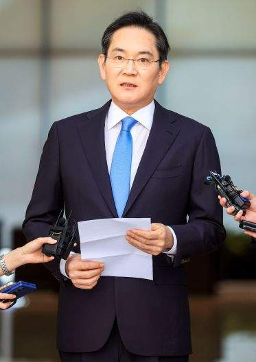 이재용 사죄: 삼성전자 회장 7년 만의 사과, 노조 총파업 100조 원 위기 속 대국민 입장문 전문 및 파급 효과 분석