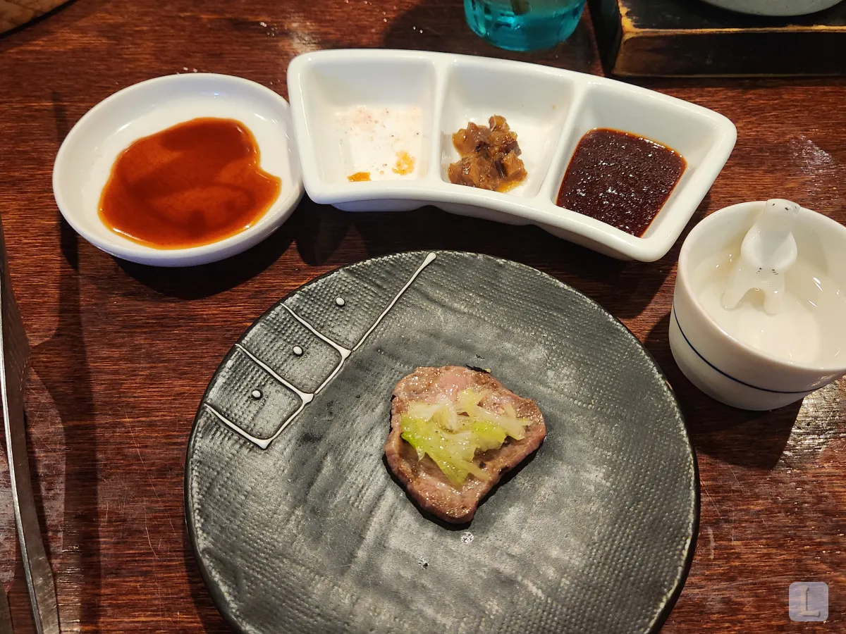 대구-중구-소고기-야키니쿠-맛집-킨슈-우설과-겉절이