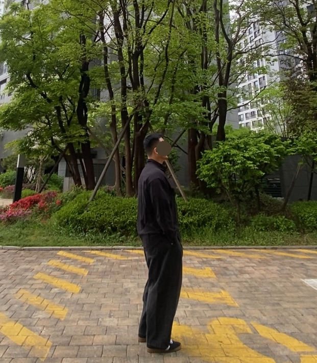 데일리룩('26. 5. 3.)토피 포켓 레이온 린넨 셔츠, 무신사스탠다드 무신사 벌룬 팬츠, 컨버스 올스타 클래식 트레이너 옥스 스웨이드 블랙 CONVERSE ALL STAR