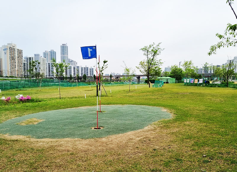 서울 구로 신도림동 안양천파크골프장 (9홀) 소개