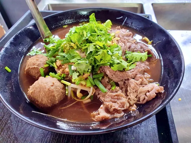 온고지신 뚝심의 한 그릇 태국식 쌀국수, 쏨땀, 모닝글로리 볶음, 왕갈비쌀국수, 짬뽕쌀국수 맛집 추천 생방송투데이 리얼맛집 오늘방송 고수뎐