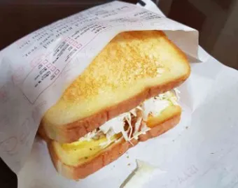 이삭토스트 메뉴 가격 소스 칼로리 추천 햄치즈_14