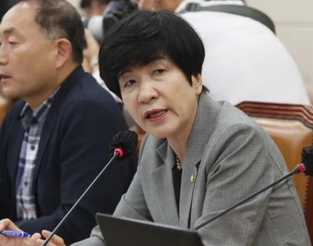 김영주 국회의원 프로필 나이 학력 논란