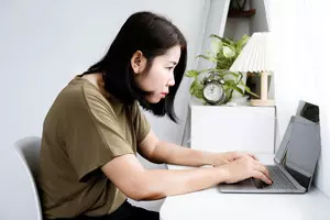 거북목