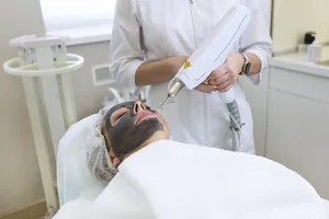 얼굴-비립종-제거