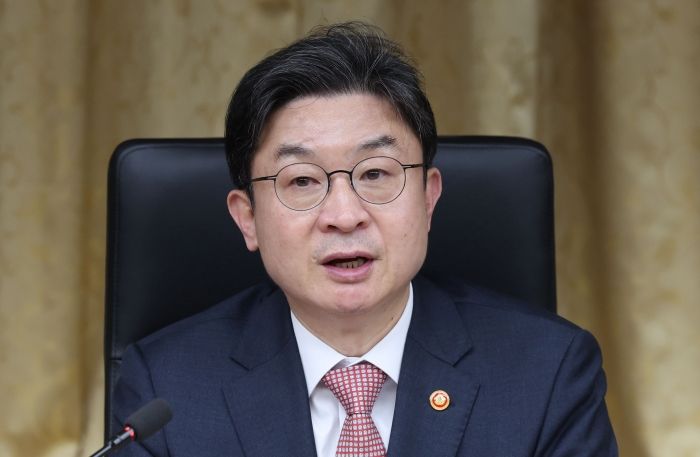 은행&middot;보험 자본규제 완화로 100조 원 자금 공급! 기업 대출과 인프라 투자 숨통 트인다