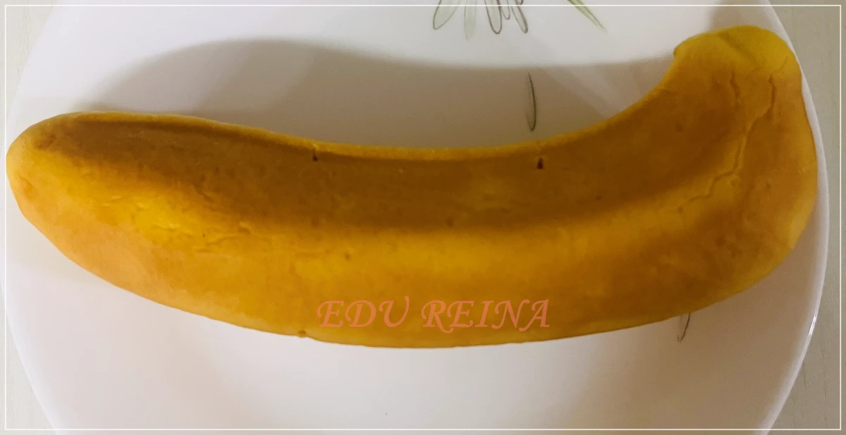 노브랜드-바나나향품은빵-실물