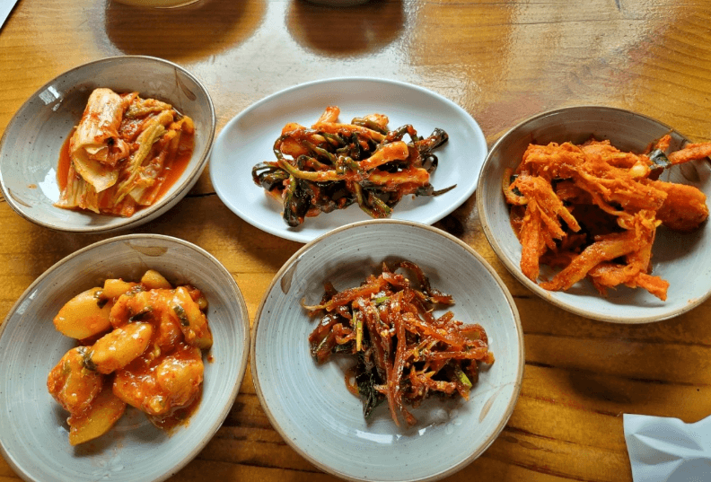 [6시 내고향] 인제 황태구이 부흥식당&amp;#44; 두부전골 광치령토속음식점&amp;#44; 된장 재래식 집된장 택배주문 광치령우성옥된장 