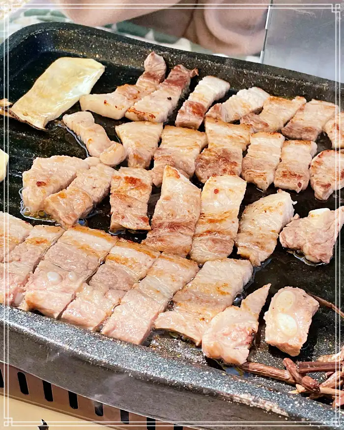 군산 선유도 맛집 해변 오션뷰 삼겹살