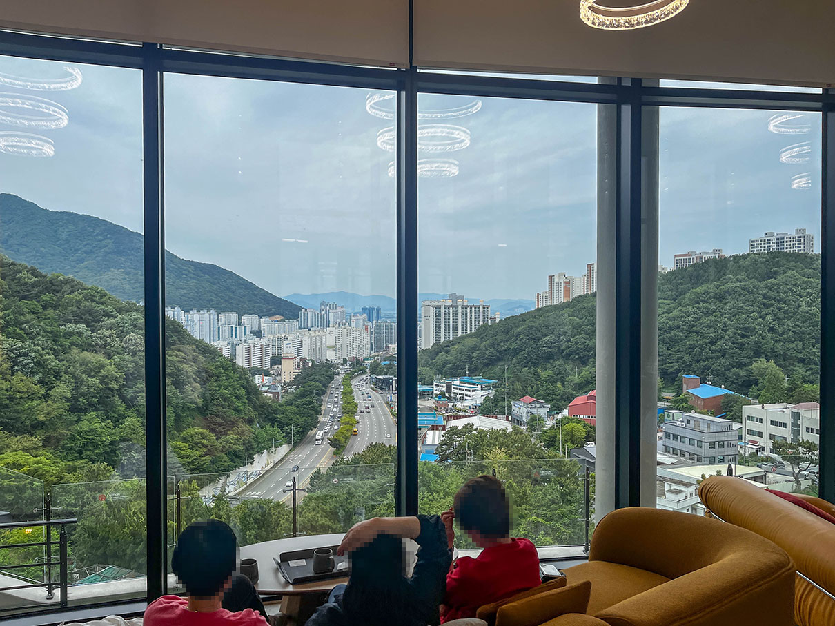 부산 만덕 대형 베이커리 카페 카엘리움