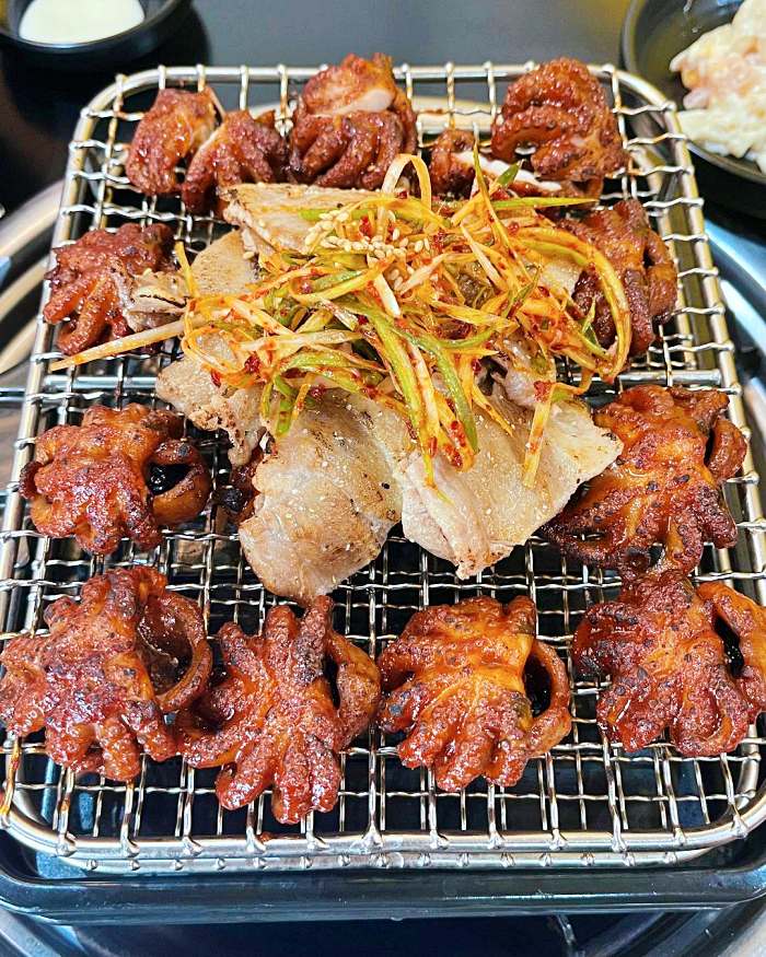 생방송투데이 샤로수길 서울대 입구 눈꽃 석쇠 주꾸미 맛집
