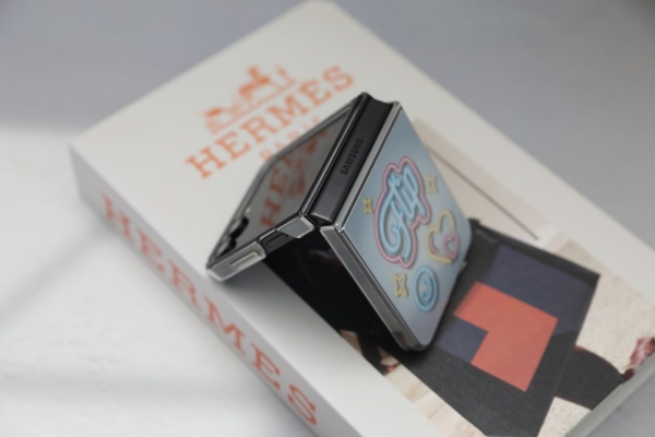 갤럭시Z플립6 플렉스 모드