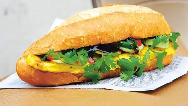 Banh Mi Trung