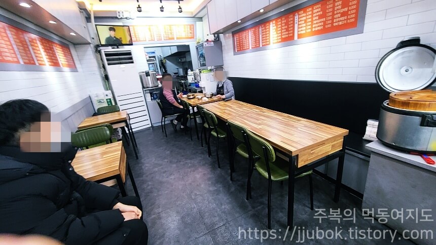 천하일미-김밥전문점-분위기