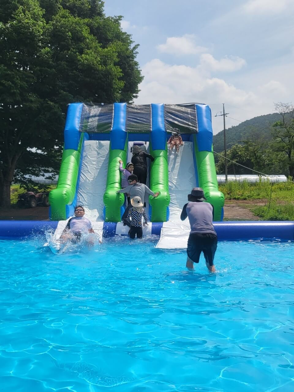 생생정보 2330회 스타의 고장 가수 박군의 경기도 양평군 맛집 양평솥뚜껑닭볶음탕과 양평메기수염축제 정보