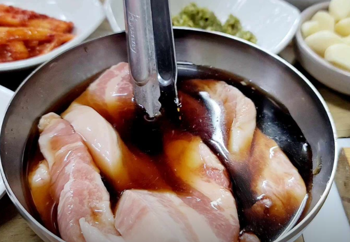 [6시 내고향] 청주 삼겹살 거리&amp;#44; 간장삼겹살 가게&amp;#44; 버섯삼겹살짜글이 가게 정보