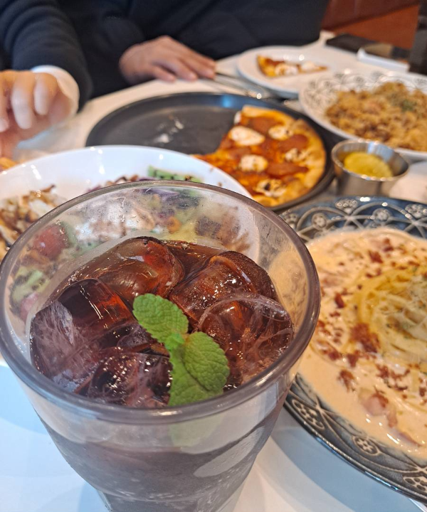 롤링파스타 오늘메뉴 항공샷