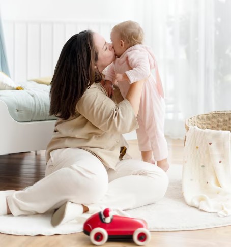 아이와 함께 하는 놀이법 - 창의력과 감성 키우기 집에서 쉽게 할 수 있는 놀이와 감정 표현 및 두뇌 발달에 좋은 활동