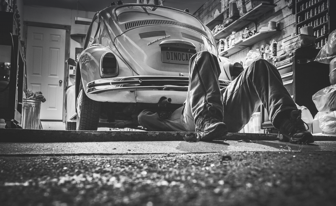 뉴질랜드 자동차 수리공 사진