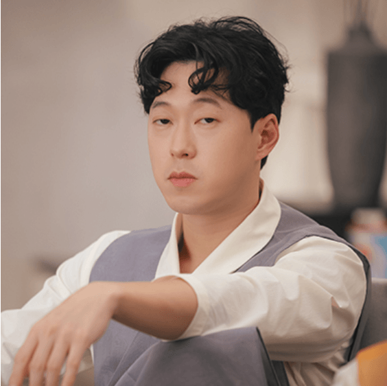 21세기 대군부인 등장인물 이안대군 사저의 김영문 역의 이시훈