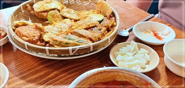 사당 이수 맛집 모듬전, 육전, 동그랑땡, 홍어무침