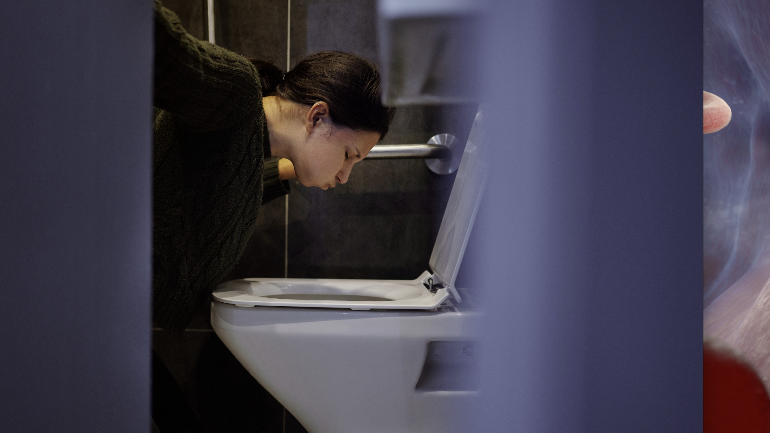 혈변의 증상과 대변 색깔의 차이