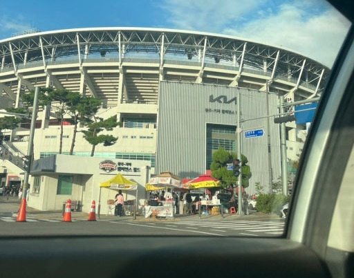 최형우 400홈런 기념 유니폼