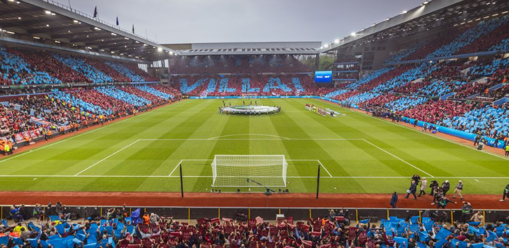 애스턴 빌라 FC 홈구장 빌라 파크 경기장 사진