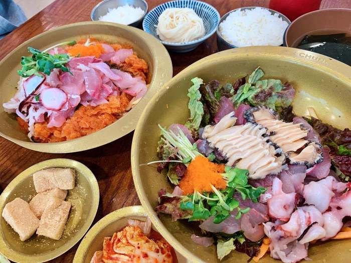 생방송 오늘저녁 인천 용유도 속초식 제철 생선회 사골육수 물회 맛집