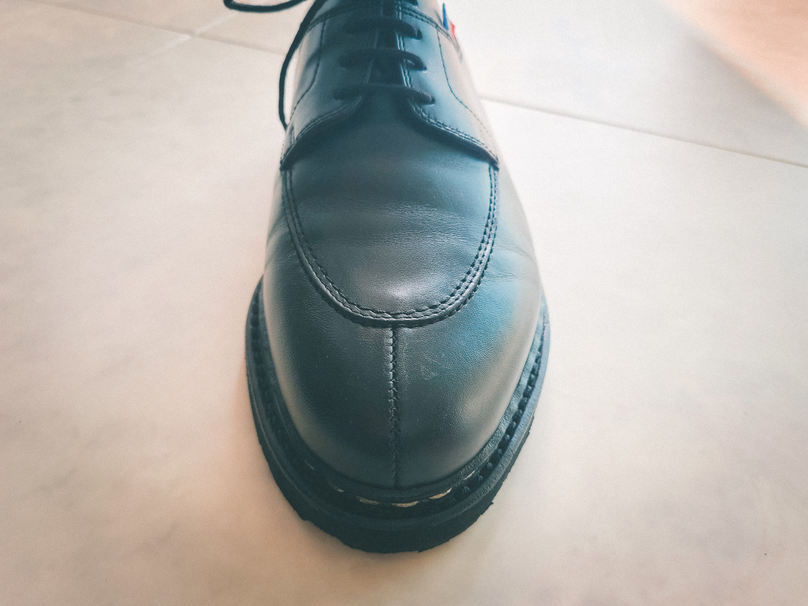 프렌치 V팁의 아비뇽