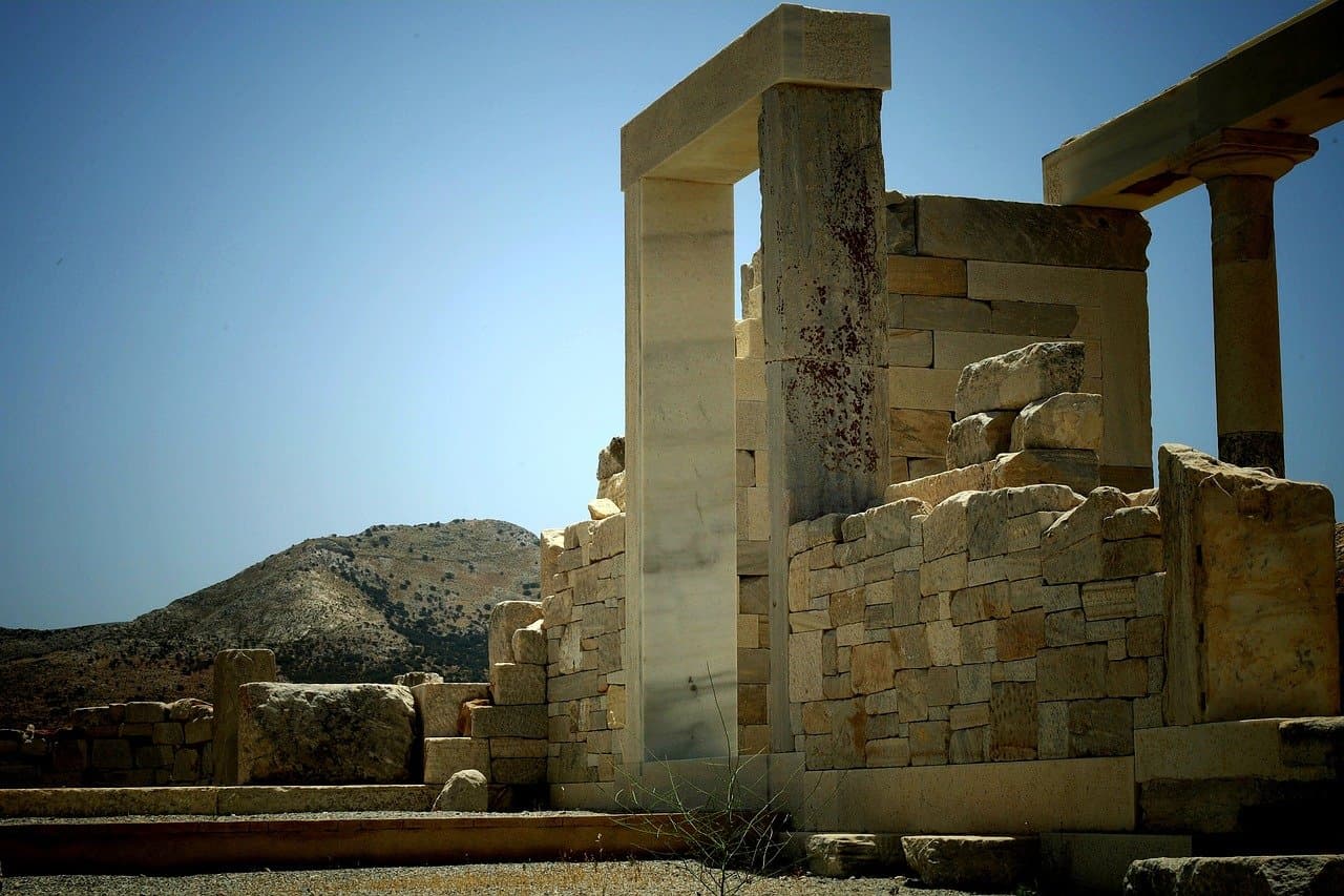 음향 기술의 시작점: 그리스 극장 탐구