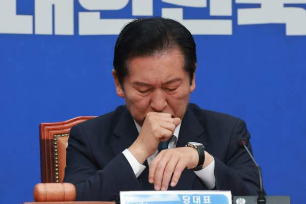 정청래 대표 사퇴 이유와 민주당 전당대회 3파전 전망! 장동혁 복귀 및 국회 후반기 원 구성 법사위원장 협상 시한 결과 분석