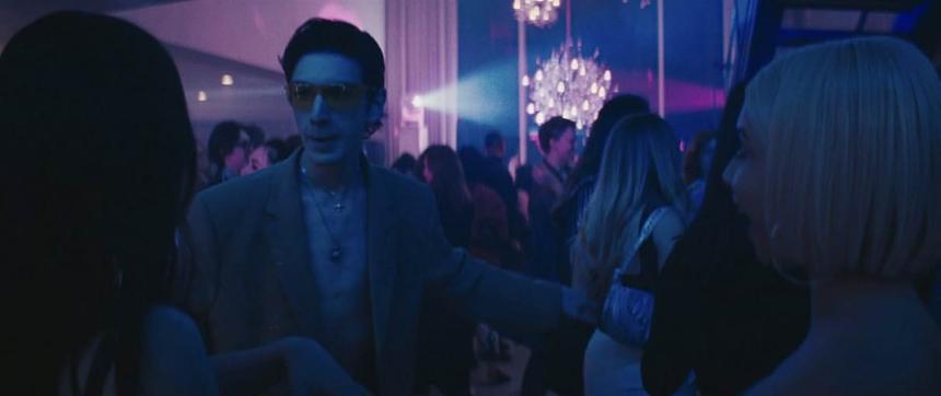 영화 &amp;#39;아노라&amp;#39; (Anora) 리뷰 - 강렬한 스토리와 현실적인 로맨스!