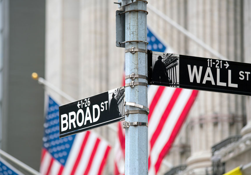 오라클 주가 급등과 월가 평가를 보여주는 증시 그래프 이미지