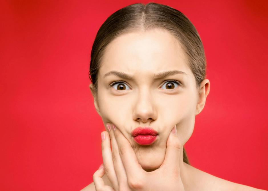 관자놀이.턱 넓어짐 나이때문일까? 관련